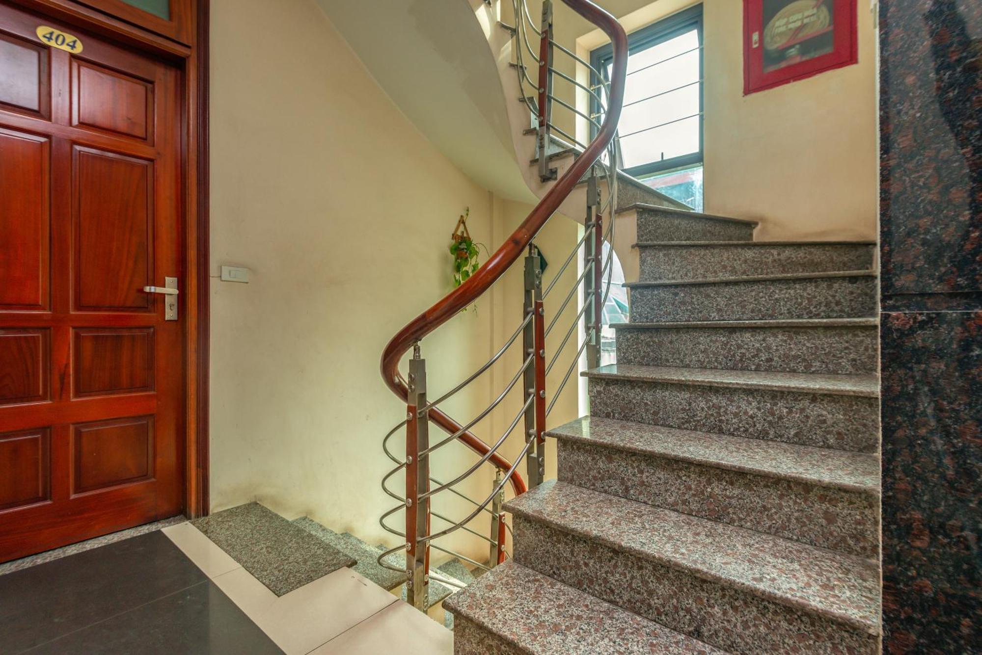 Oyo 887 Star Hotel Ханой Экстерьер фото